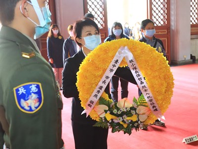 張哲嘉烈士入祀儀式,盧市長擔任主祭官