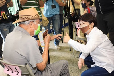 盧市長視察長者快打站 優化服務獲民眾肯定